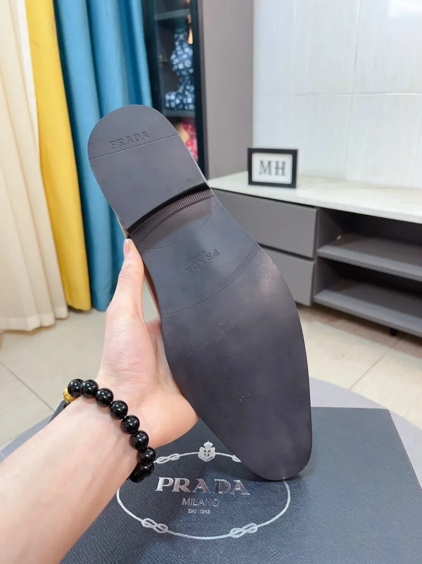 Men's shoes 💰560🌹🌹[Prada leather shoes] Top purchasing agency Original imported Italian custom-made cowhide leather surface, ➕Fully imported water-dyed breathable cowhide lining, original factory special molded sole, super comfortable, size: 38-44